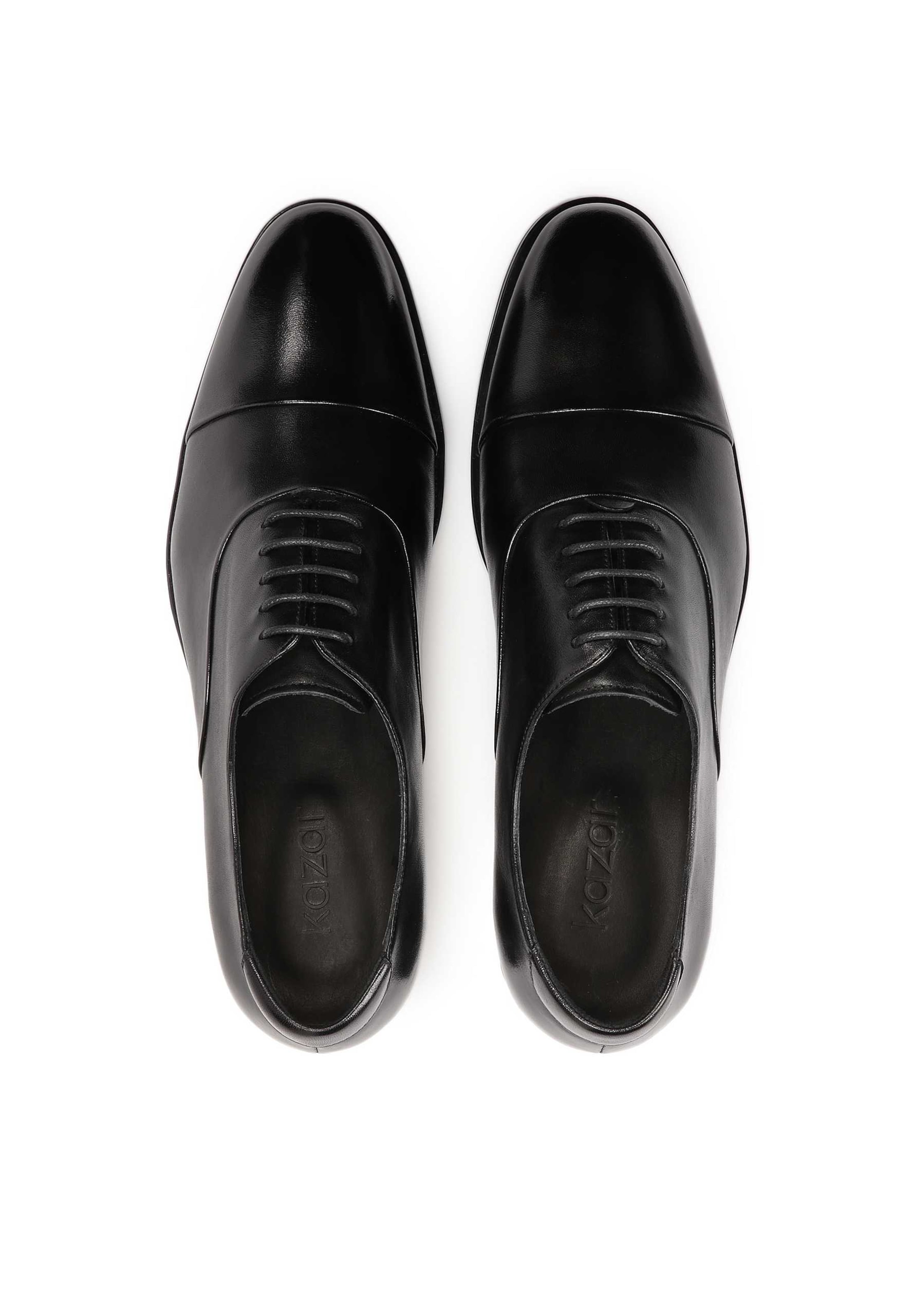 Kazar Schnürschuh in Schwarz