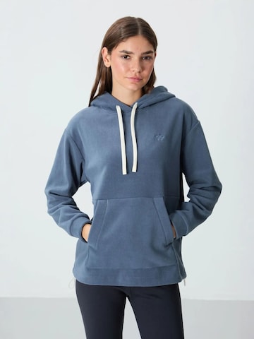 Tommy Life Sweatshirt in Blue: front
