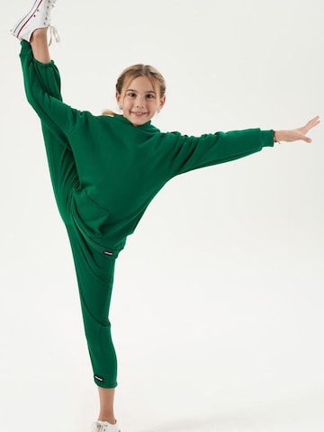 LOUIS LECLER Joggingpak 'Miray' in Groen