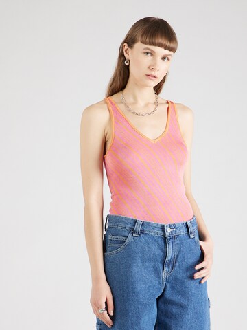 Top in maglia 'INEZ' di ONLY in arancione: frontale