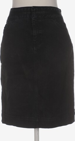 BOSS Skirt in M in Black: front