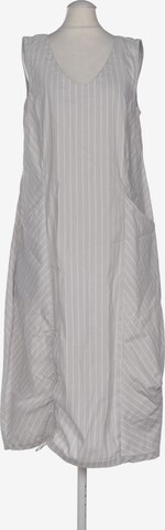 Vetono Dress in M in Grey: front