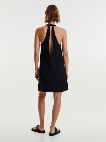 Rochie de vară 'Michelle' de la EDITED pe negru