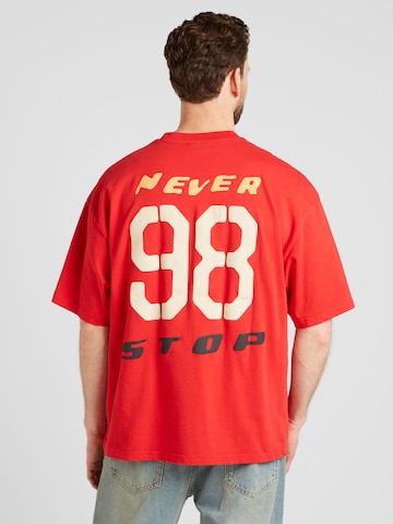 T-Shirt 'COREY' Pegador en rouge