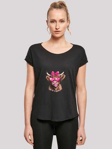 F4NT4STIC T-Shirt 'Highland Cow Valentinstag Sonnenbrille' in Schwarz: Vorderseite