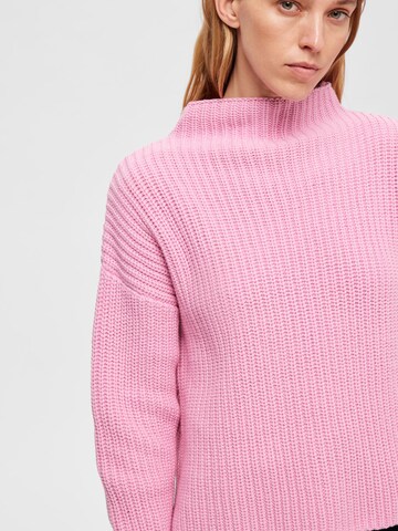 SELECTED FEMME Neulepaita 'SLFSelma' värissä vaaleanpunainen