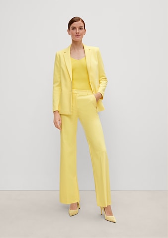 évasé Pantalon à plis COMMA en jaune