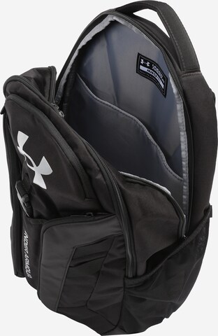 Rucsac sport de la UNDER ARMOUR pe negru