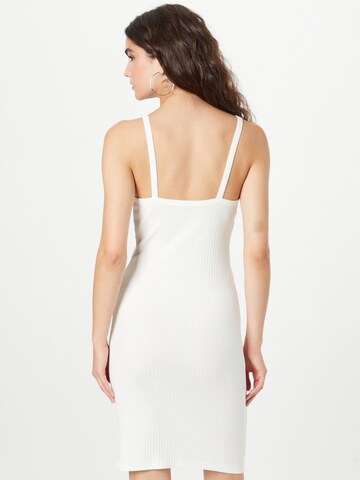 Robe 'Candice' Gina Tricot en blanc