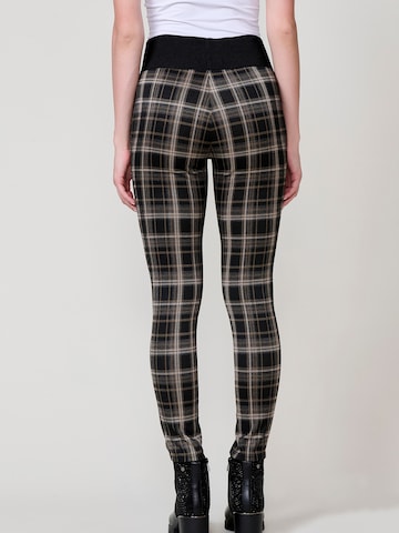 KOROSHI Skinny Leggings - fekete