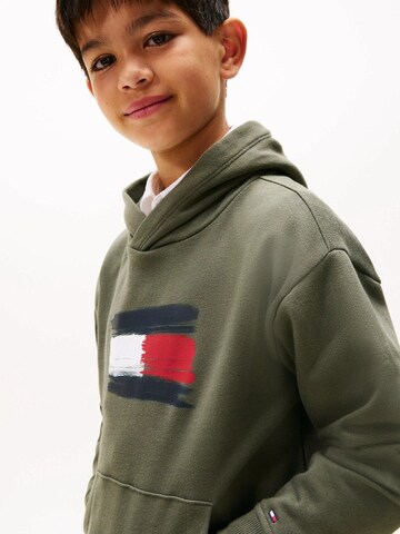 TOMMY HILFIGER Sweatshirt 'TOMMY HILFIGER FLAG' in Grün