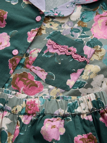 LAURA ASHLEY - Pijama en verde