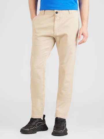 Calvin Klein Jeans Regular Chino in Beige: voorkant