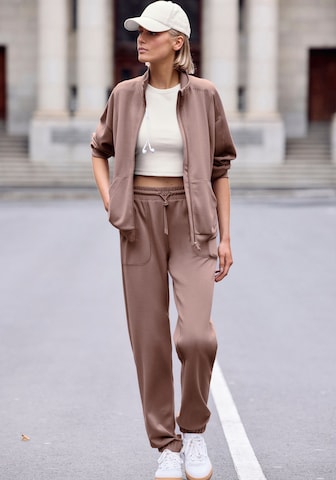 Copenhagen Studios - Tapered Pantalón en marrón