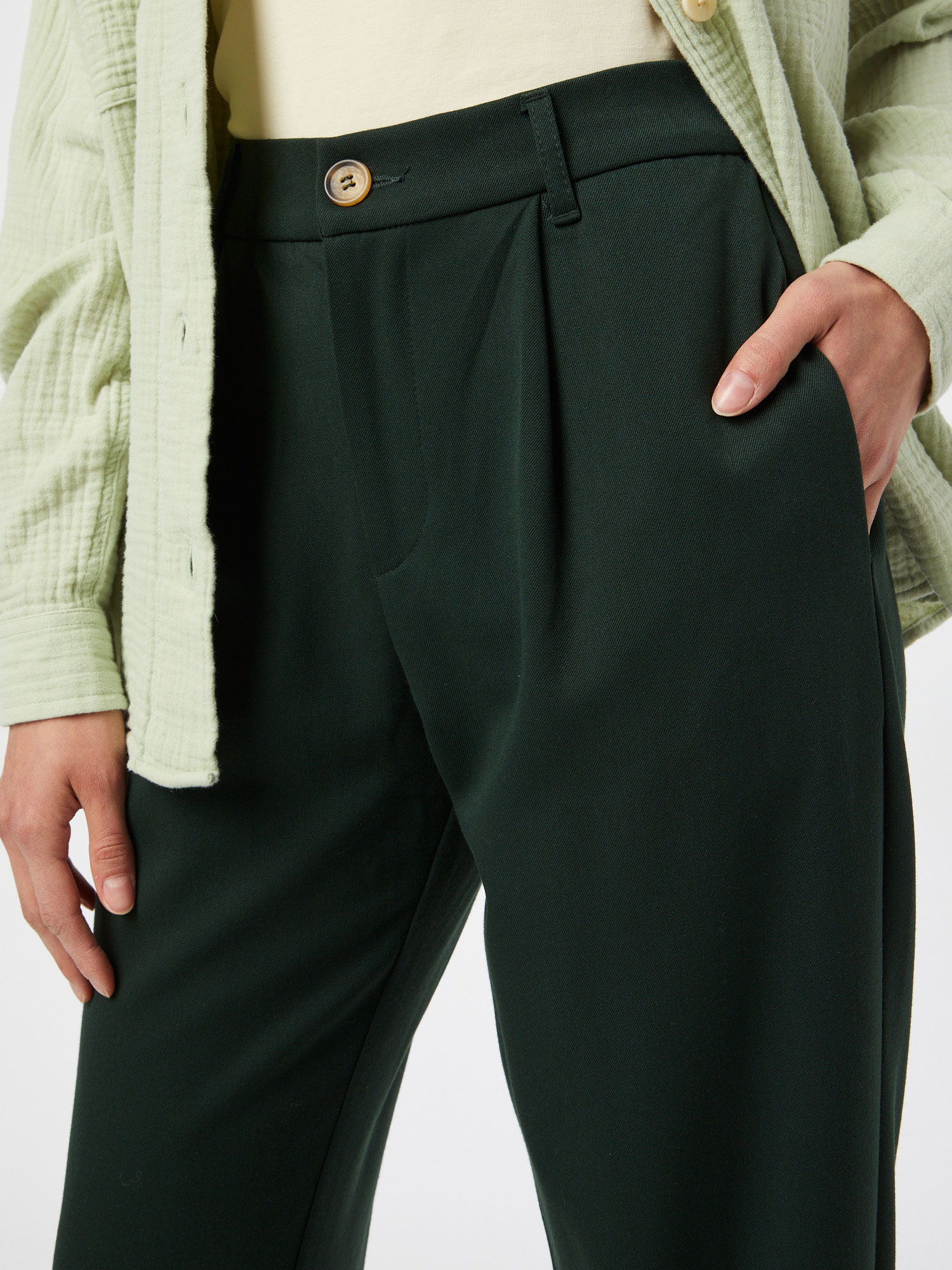 QoML1 Pantaloni Kauf Dich Glücklich Pantaloni con pieghe in Verde Scuro 