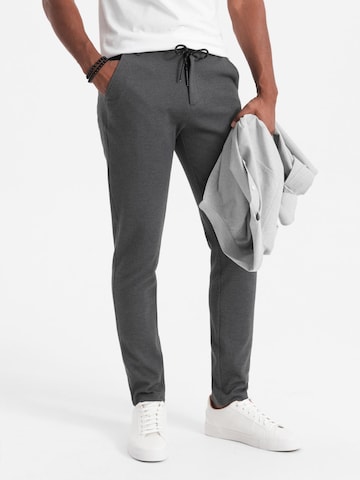 Ombre Sporthose in Grau: Vorderseite
