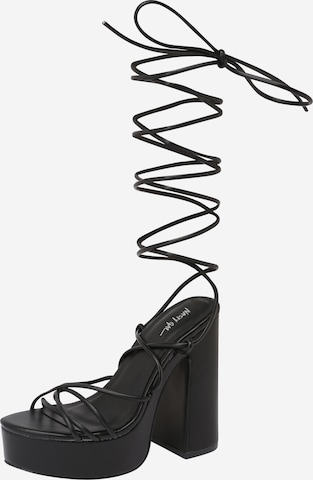 Nasty Gal Páskové sandály – černá: přední strana