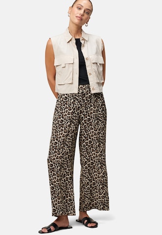 zero Loose fit Trousers in Brown