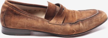 Santoni Flats & Loafers in 41 in Brown: front