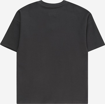 GARCIA T-shirt i grå