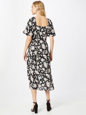 Robe River Island en noir