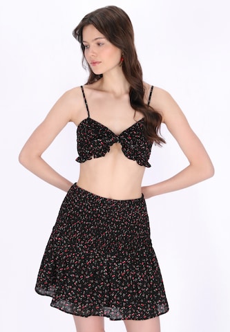 MYMO - Top 'Young Fashion' en negro: frente