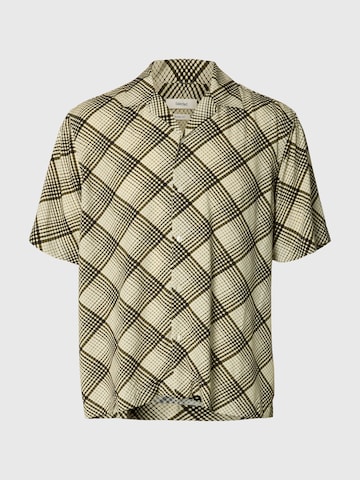 SELECTED Comfort fit Button Up Shirt 'Vero' in Yellow: front