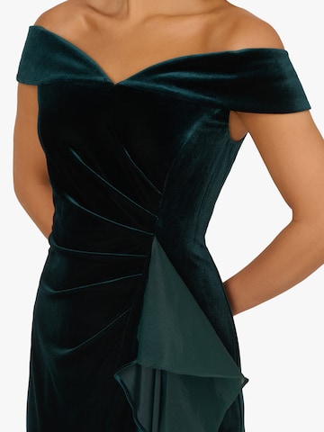 Adrianna Papell Evening dress in Green