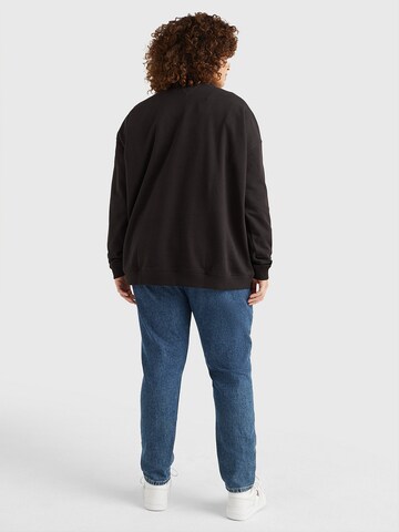 Tommy Jeans Curve Sweatshirt in Schwarz