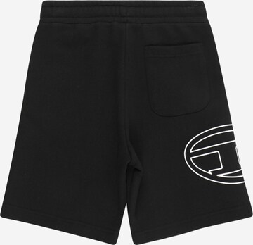 DIESEL Regular Shorts in Schwarz