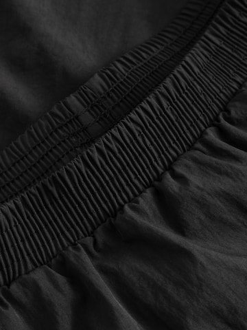 Jupe 'Kubota Women's Puffball Baloon Skirt Tech' Kubota en noir