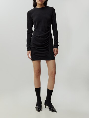 EDITED Knitted dress 'Bienke' in Black