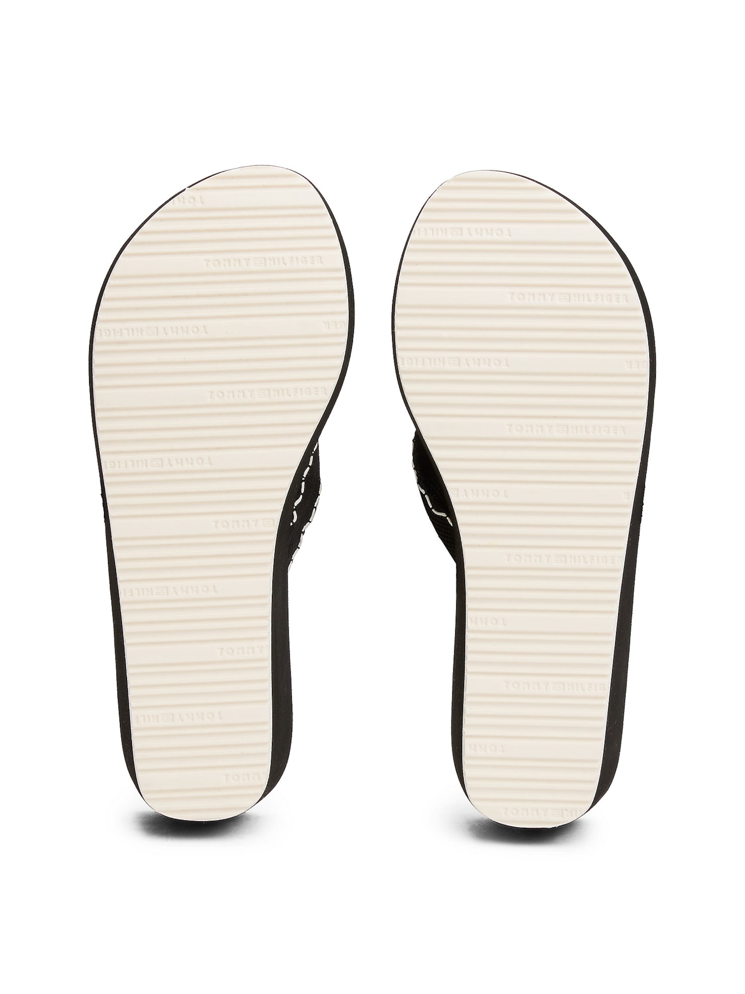 TOMMY HILFIGER Teenslipper in Zwart