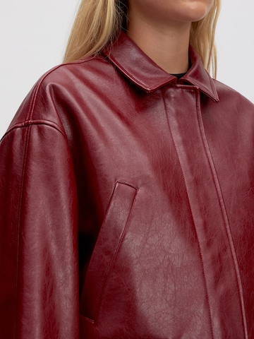 EDITED Between-Season Jacket 'Carin' in Red