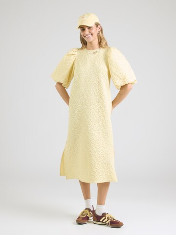 Noella Klänning 'Reno Pastis' i gul: framsida