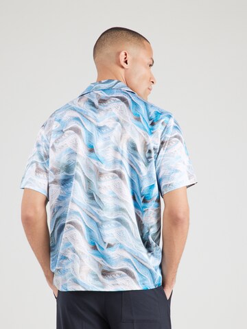 Carlo ColucciRegular Fit Košulja - plava boja: stražnji dio