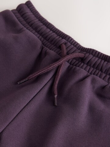 Next Tapered Hose in Lila