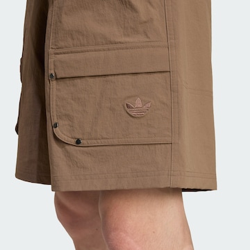 ADIDAS ORIGINALS Loosefit Shorts 'Premium Essentials' in Braun