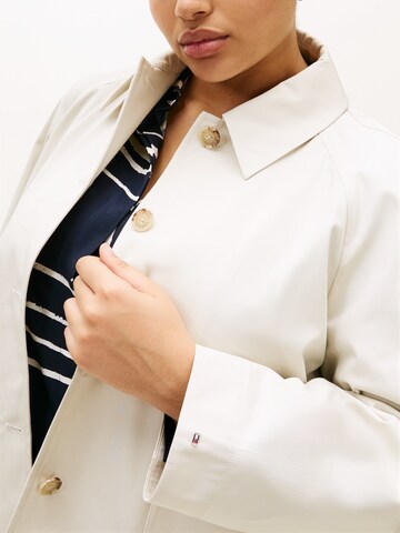 Tommy Hilfiger Curve Between-season jacket in Beige