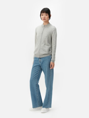 Cardigan 'Women's Essential Cashmere Full-Zip Cardigan' GOBI Cashmere en gris