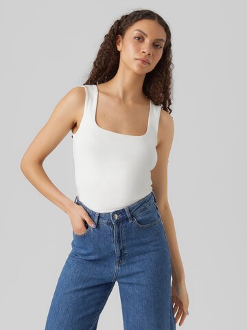 Haut 'BIANCA' VERO MODA en blanc