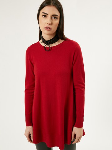 Influencer Kleid in Rot: Vorderseite