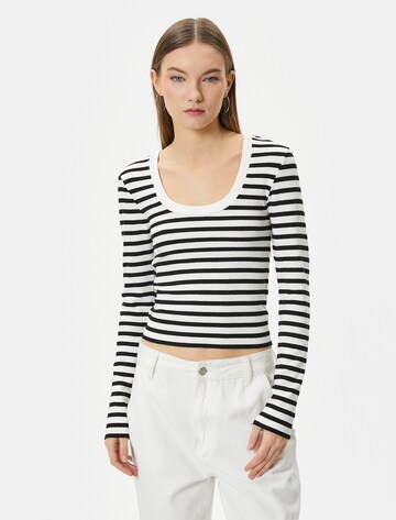 Koton Shirt in Black: front