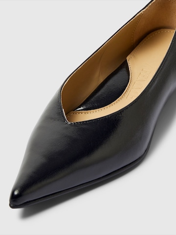 SELECTED - Bailarina 'SLFISLA' en negro