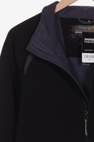 REGATTA Jacket & Coat in L in Black