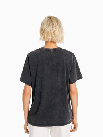 Bershka Shirt in Zwart