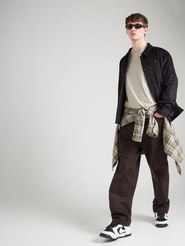 Carhartt WIP T-Shirt in Grau