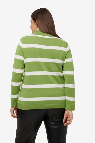 Ulla Popken Pullover in Grün