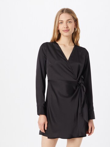 SOMETHINGNEW Kleid 'YVONNE' in Schwarz: predná strana