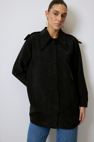 Touche Prive Bluse in Grau: Vorderseite